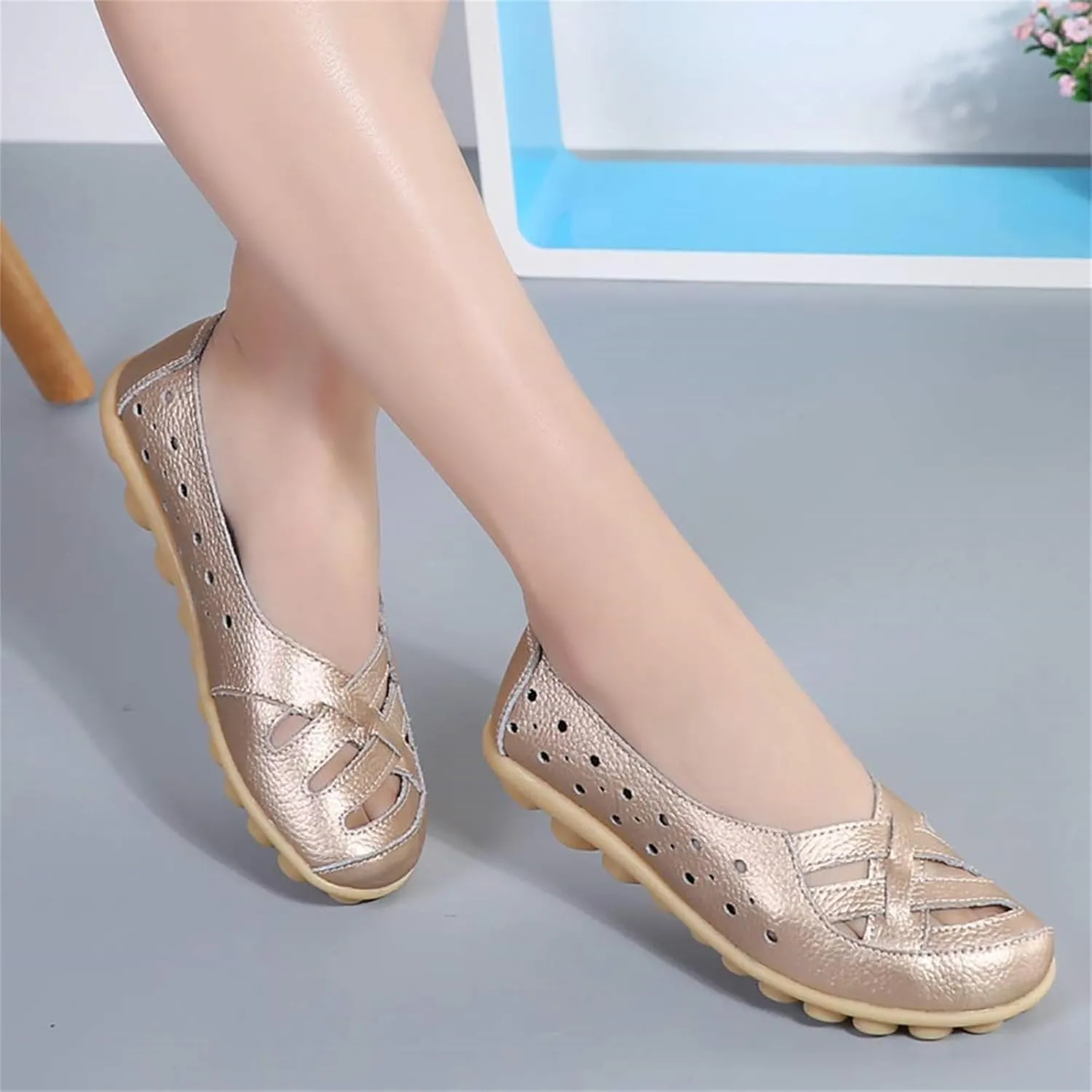 Womens Orthopedic Loafers in Breathable Leather Comfortable Hollow Soft Flats Sandals Summer Casual Slip-On Shoes