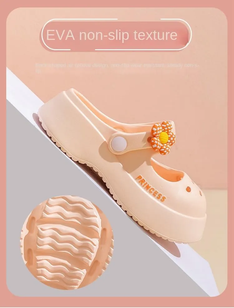 Women's Platform Clogs - Flower Cut-Out Slide Sandals for Fashionable Outdoor Beach Wear