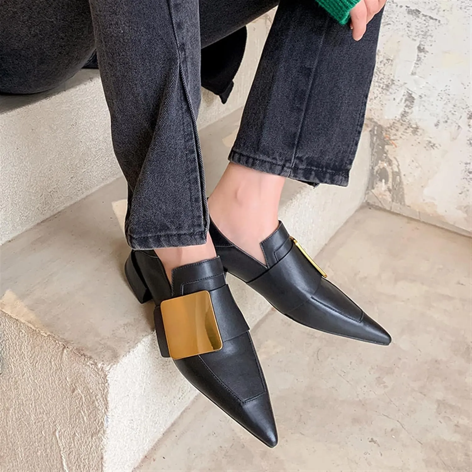 Womens Shoes Pointed Toe Mules Spring New Metal Decoration Loafers Women Design Retro Low Heel Pumps