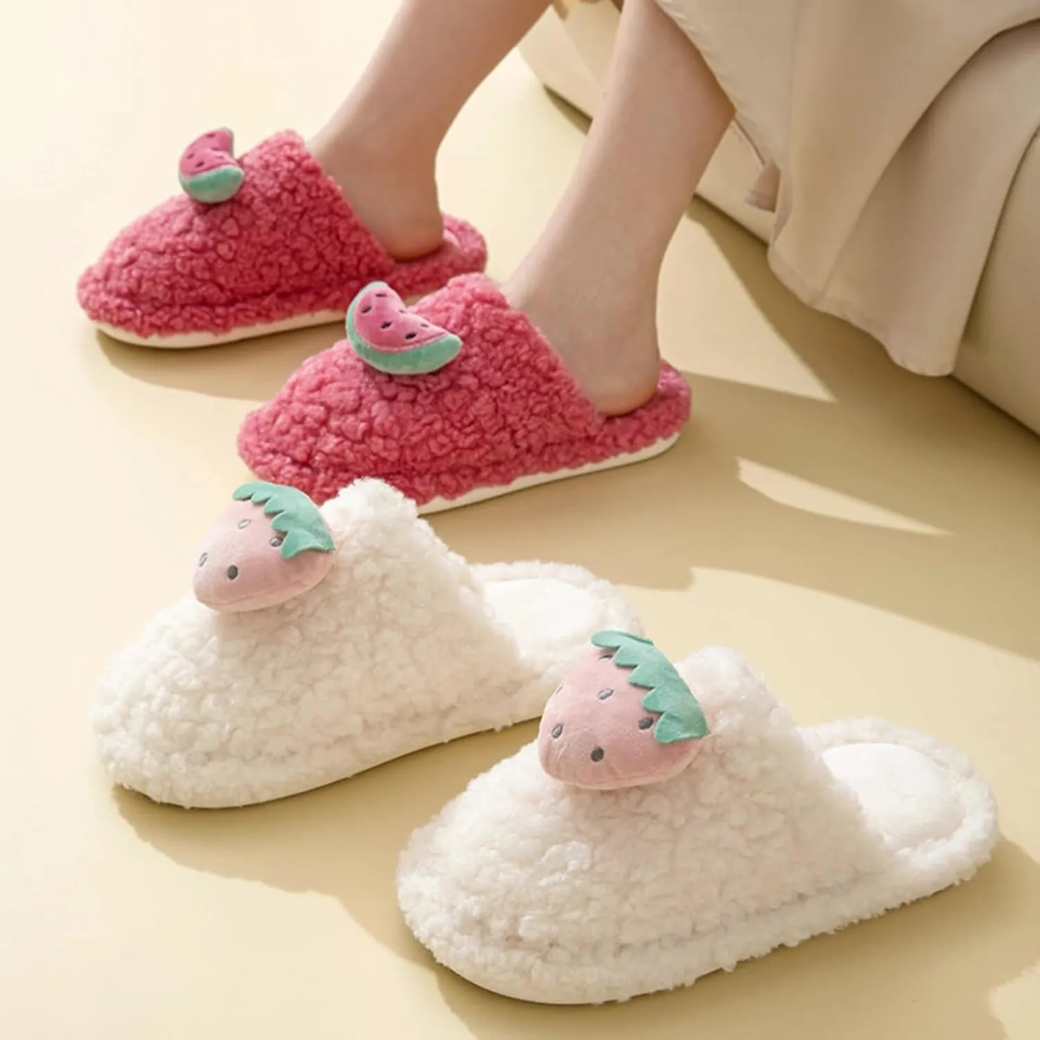 Womens Slippers Fashion Winter Warm Bedroom Shoes Soft Warm Slip On House Slippers Cozy Memory Foam Slippers