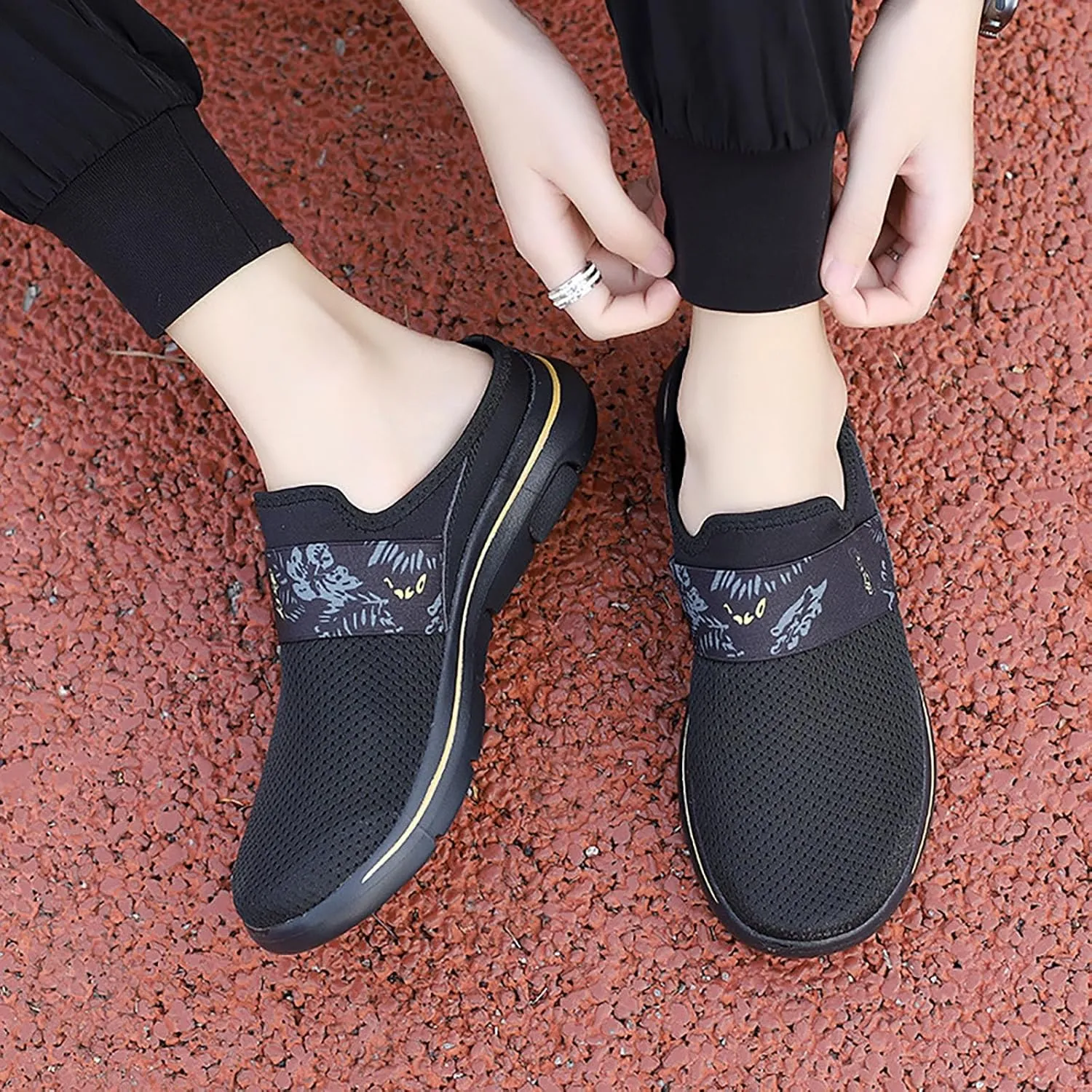 Womens Summer Breathable Mesh Slippers Mens Dress Shoes Mesh Casual Work Shoes White Platform Sneakers Platform Tennis Shoe Cross Trainer Shoe