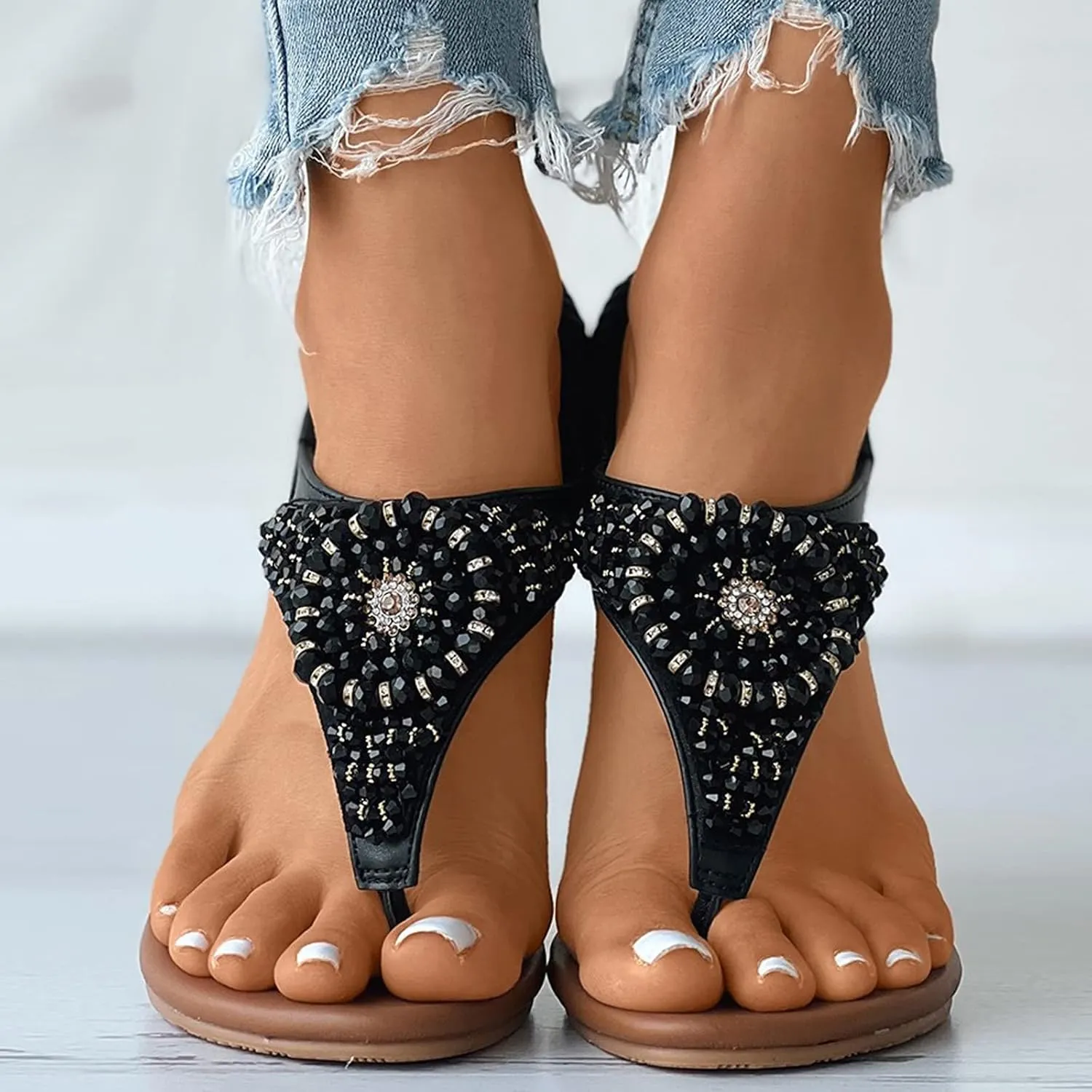 Women's Versatile Flat Sandals Comfortable Ankle Strap Outdoor Walking Shoes Soft Soled Sandals for Women