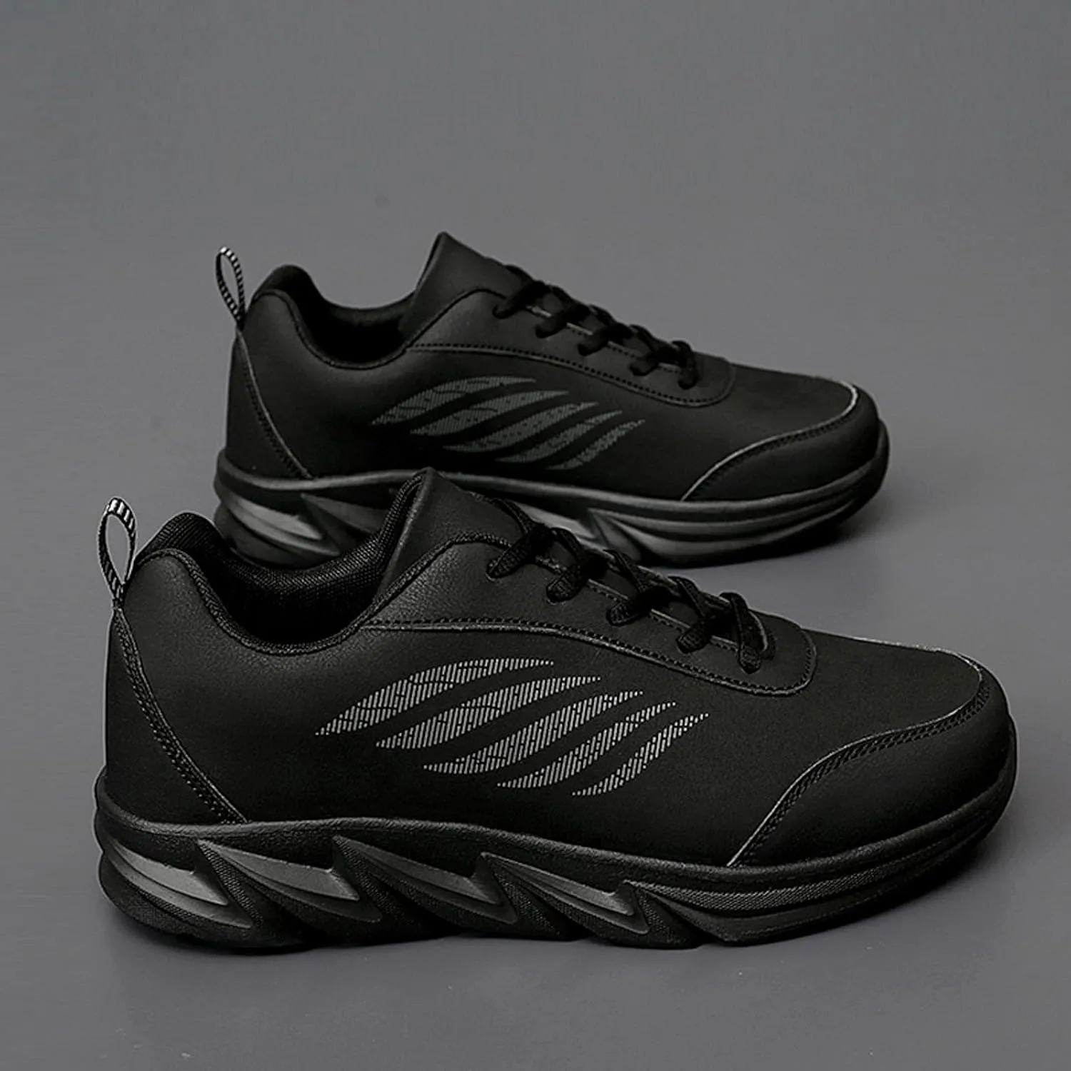 Workout Athletic Sport Shoes for Men Lace Up Lightweight Breathable Fashion Sneaker Wide Walking Shoes for Men