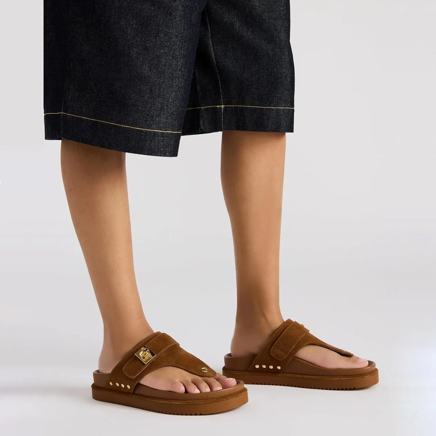 Yishaweiqi Suede Stud Platform Sandals for Women Slip On Open Round Toe Flip Flops Comfort Footbed Flatform Sandals Vacation Beach Slide Sandals