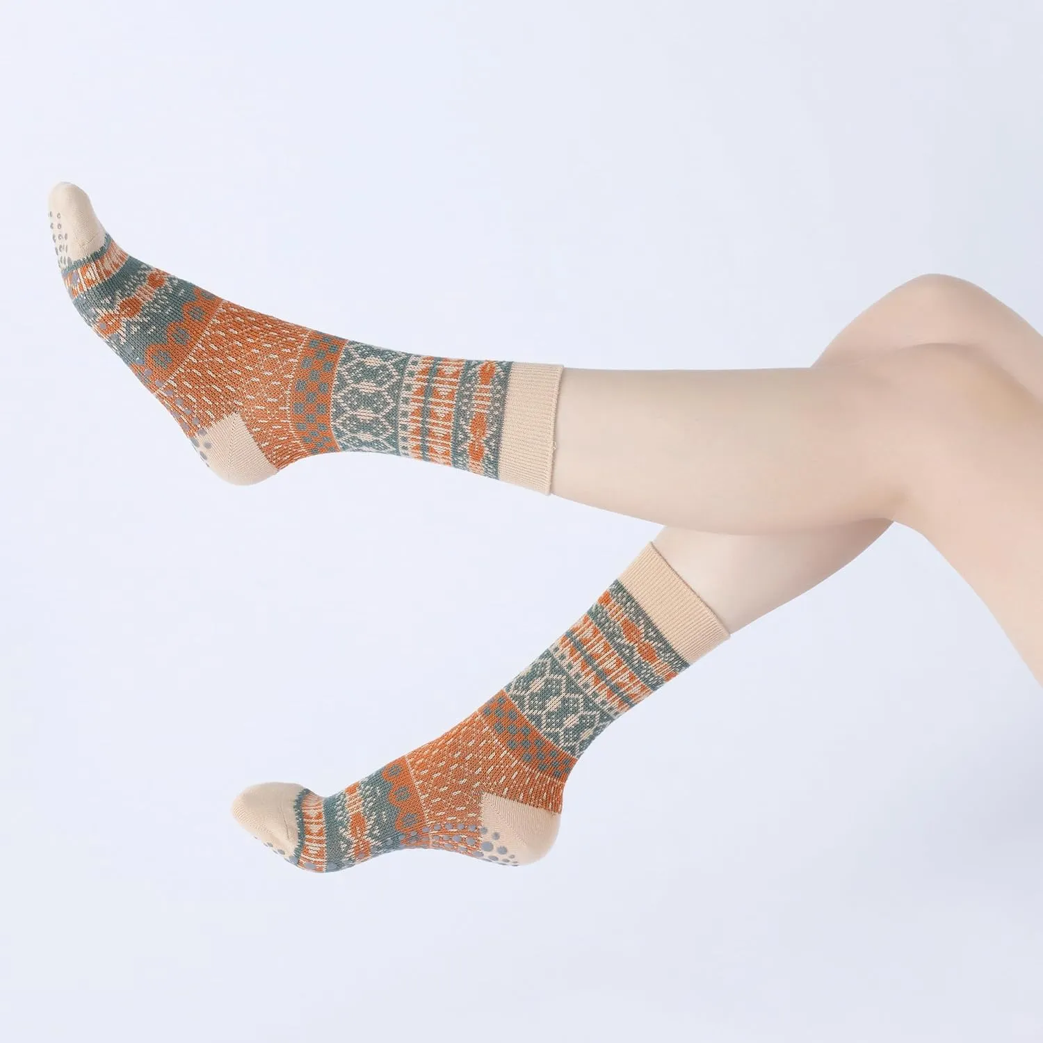 Yoga Pilates Socks with Grips for Women Knit Patterned Non Slip Cushioned Crew Socks for Barre Ballet Dance