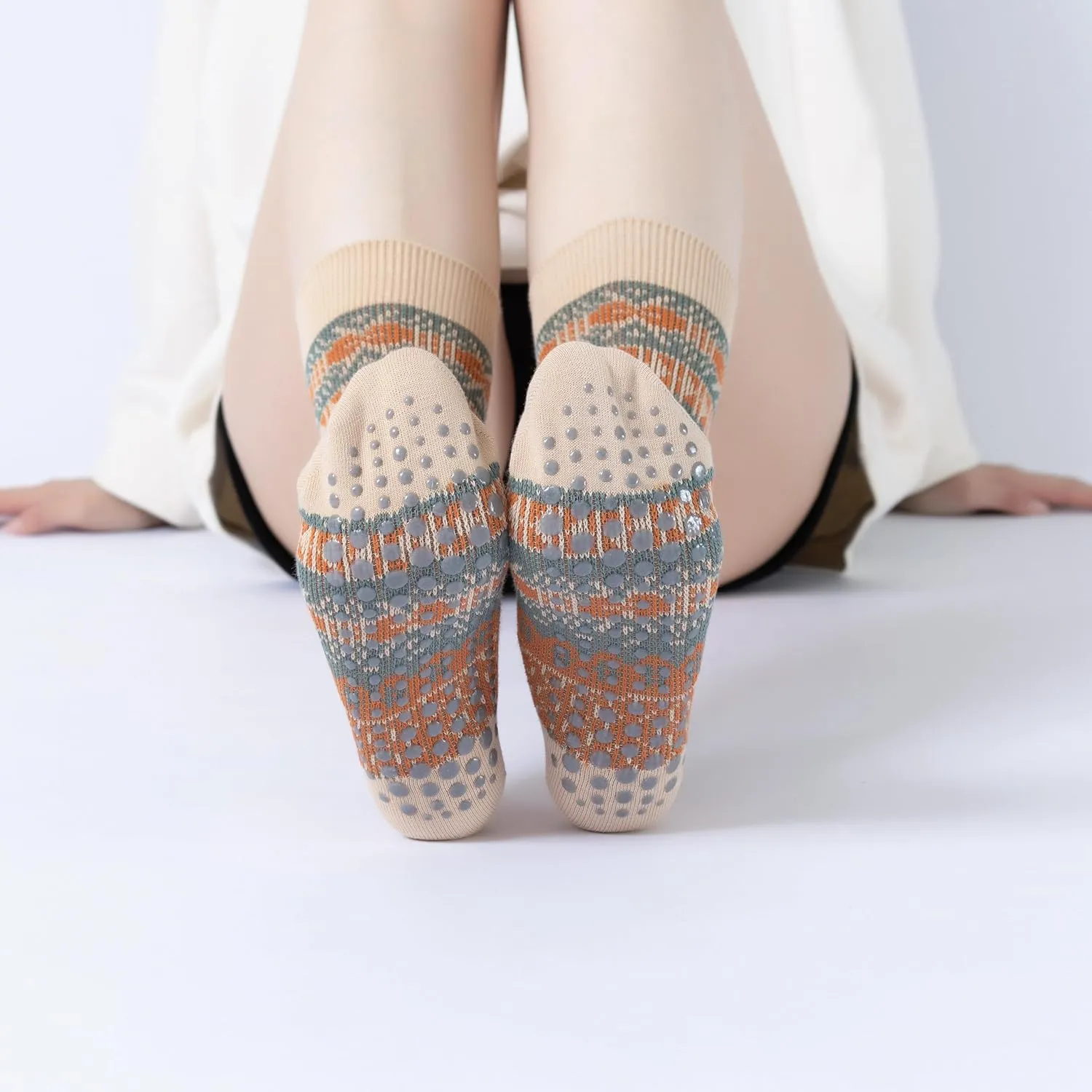 Yoga Pilates Socks with Grips for Women Knit Patterned Non Slip Cushioned Crew Socks for Barre Ballet Dance